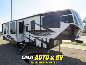  Heartland Road Warrior F351RW