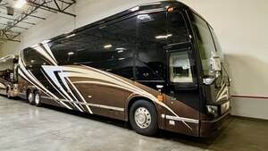  Prevost Marathon H3-452S