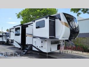  Redwood RV Redwood 3951MB